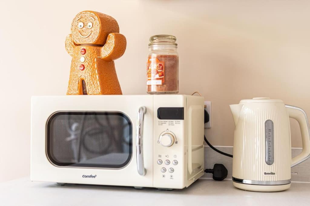 Gingerbread Lodge トーキー エクステリア 写真